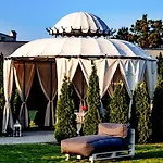 Feniks Hotel 3*