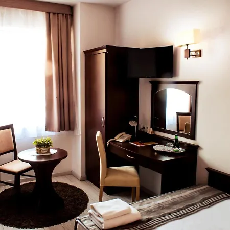 Feniks Hotel